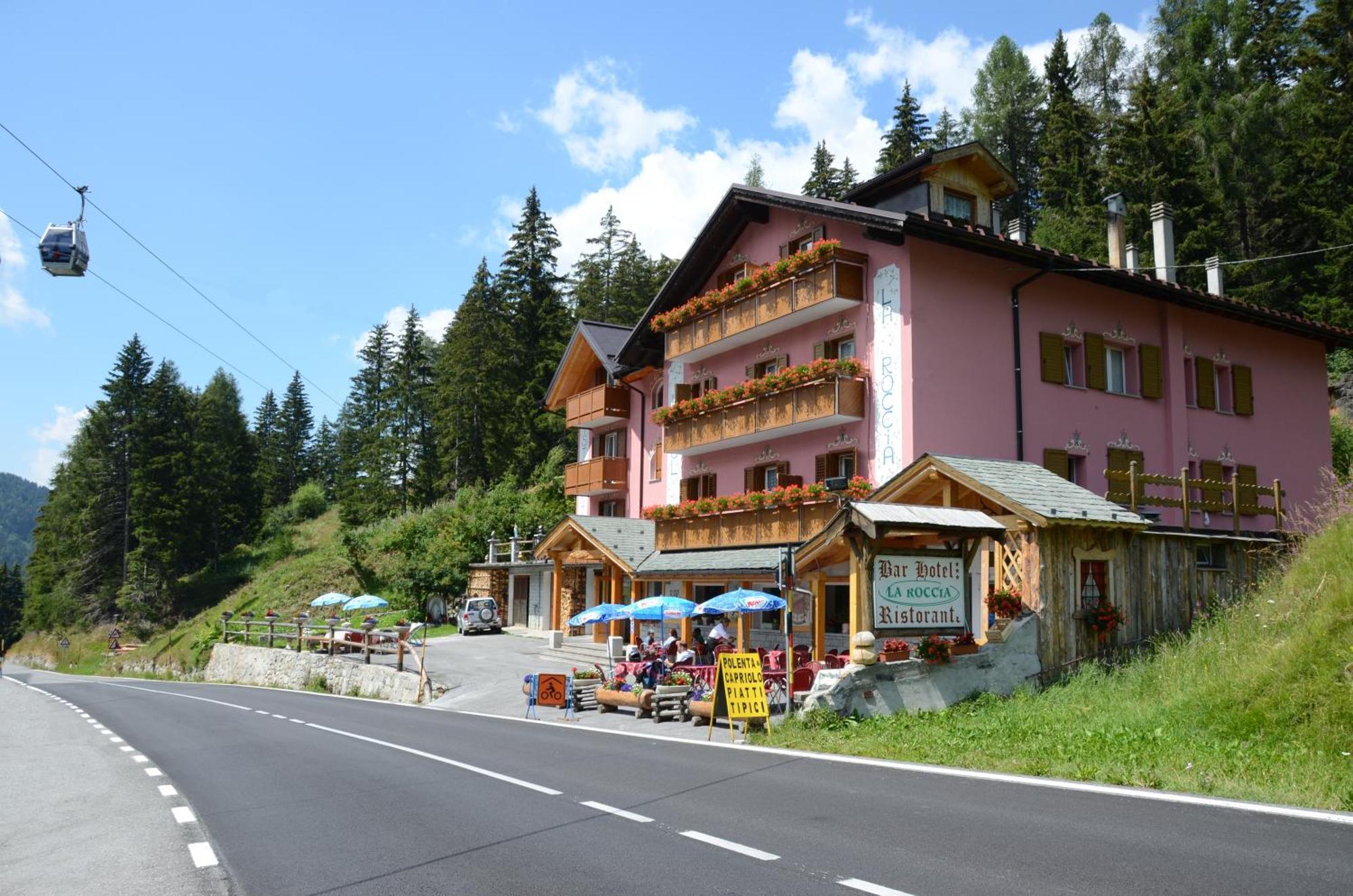 Hotel La Roccia Passo del Tonale Exteriér fotografie