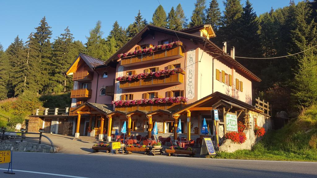 Hotel La Roccia Passo del Tonale Exteriér fotografie