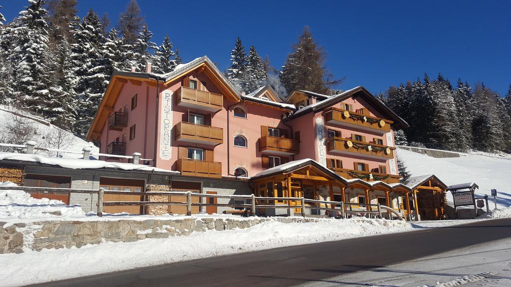 Hotel La Roccia Passo del Tonale Exteriér fotografie