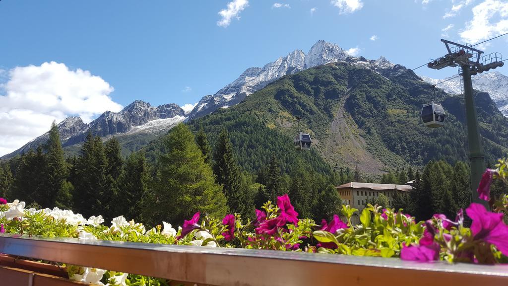 Hotel La Roccia Passo del Tonale Exteriér fotografie